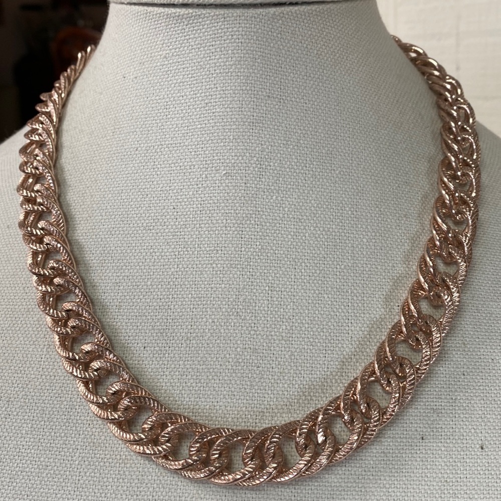 Large rosegold tone chain necklace